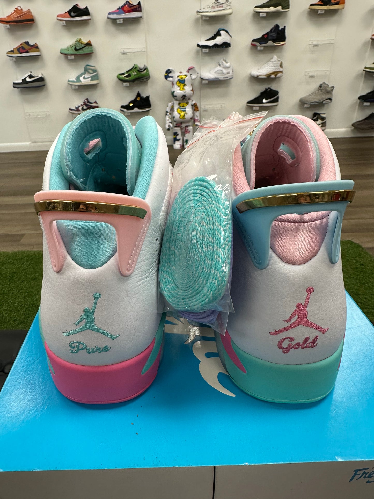 Jordan 6 Retro Doernbecher Jillian - Size 13
