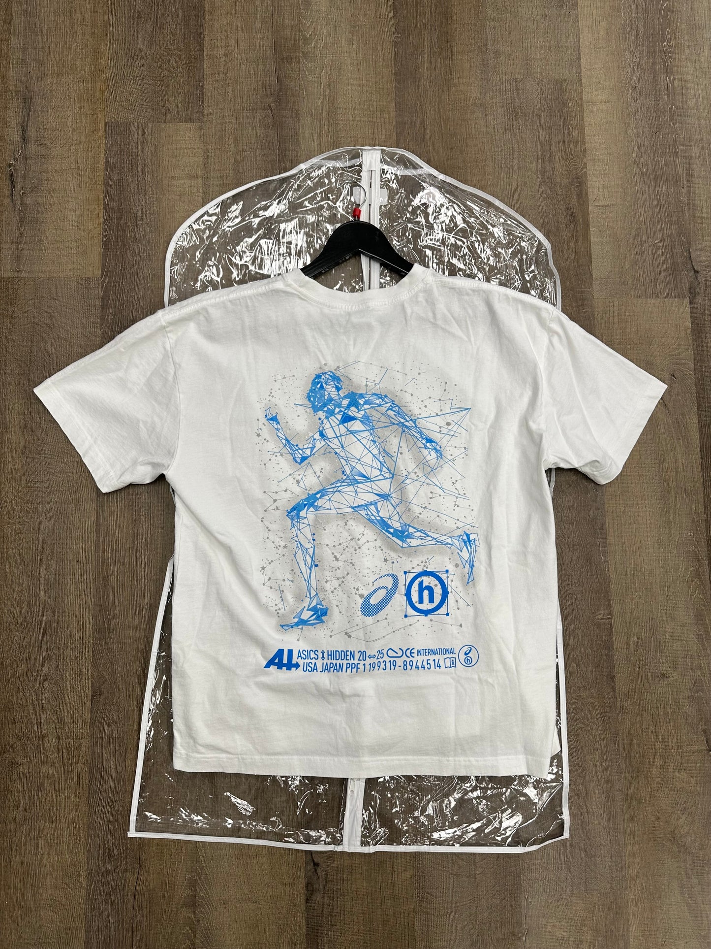 Hidden NY x ASICS Dawn Running Man Tee White - Size Large