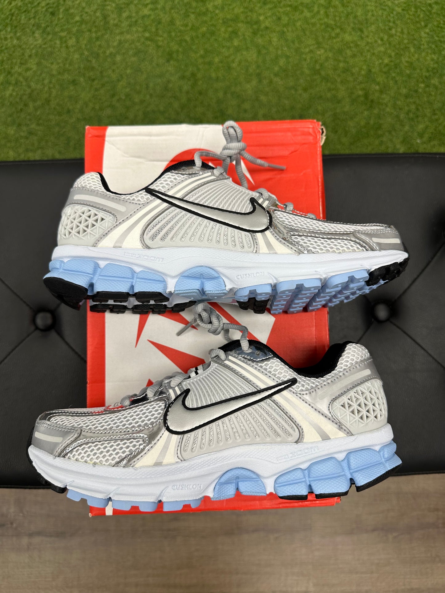 Nike Zoom Vomero 5 Metallic Silver Blue Tint (Women's) - Size 7.5