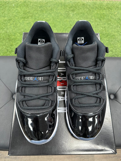 Jordan 11 Retro Low Space Jam - Size 9.5 (U)