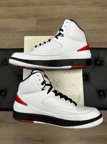 Jordan 2 Retro OG Chicago (2022) - Size 13 (U)