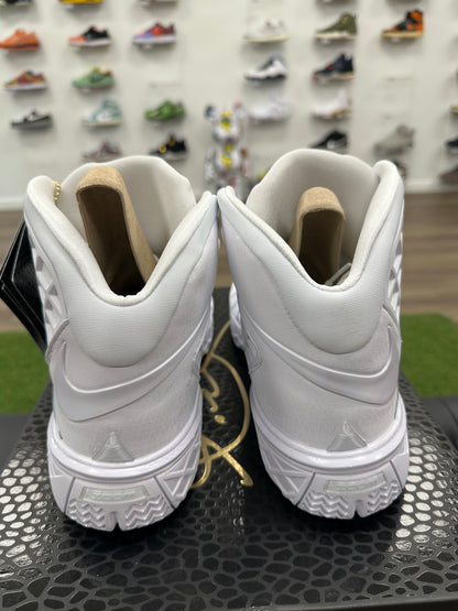 Nike Kobe 3 Protro Halo - Size 11.5