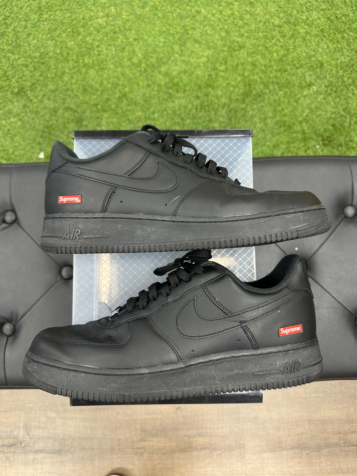 Nike Air Force 1 Low Supreme Black - Size 11.5 (U)