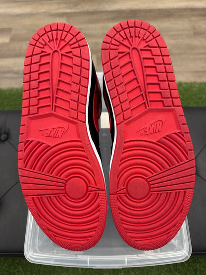 Jordan 1 Mid Alternate Bred (2022) - Size 11 (U)