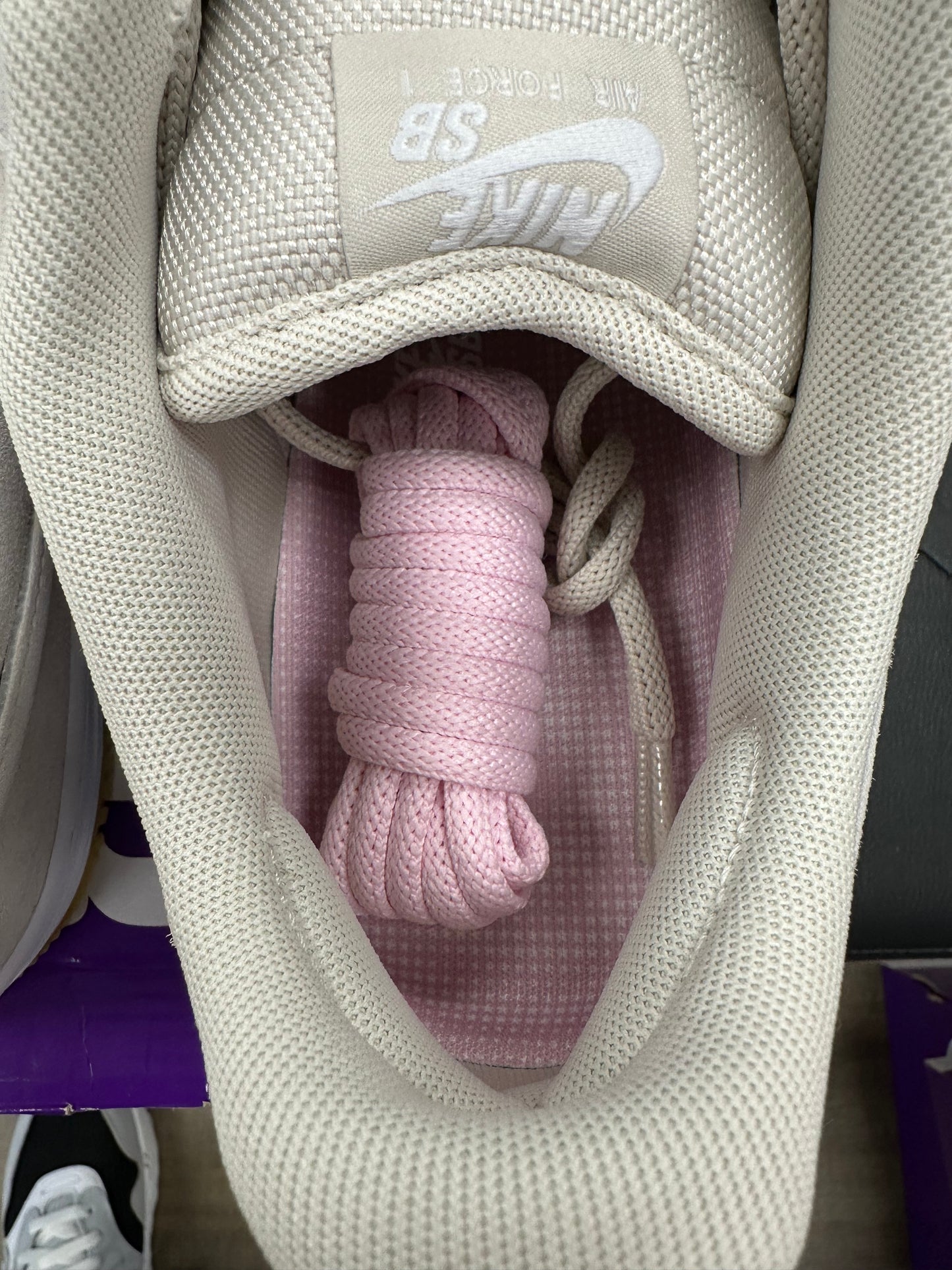 Nike Air Force 1 Low SB Light Orewood Brown Pink - Size 14