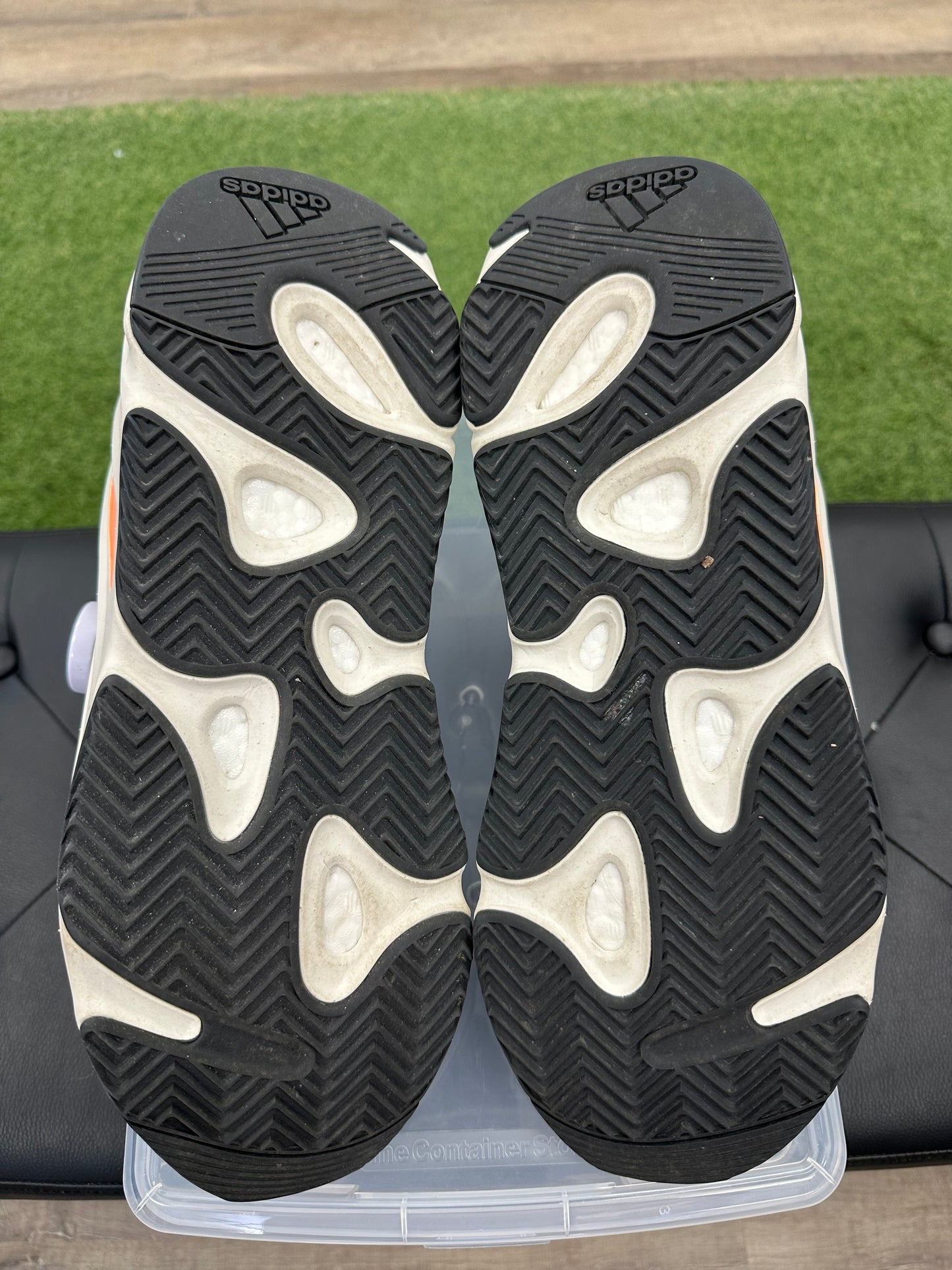 adidas Yeezy Boost 700 Wave Runner - Size 13.5 (U)