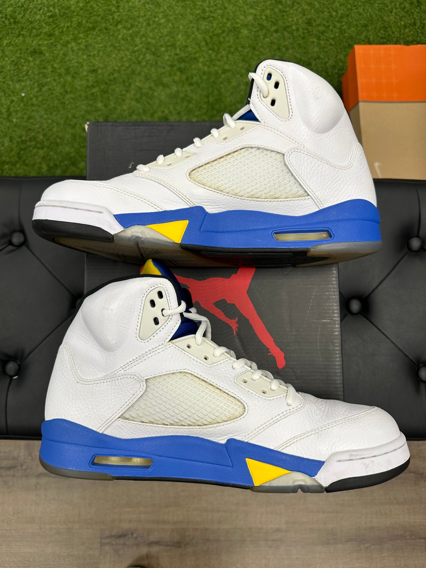 Jordan 5 Retro Laney (2013) - Size 12 (U)