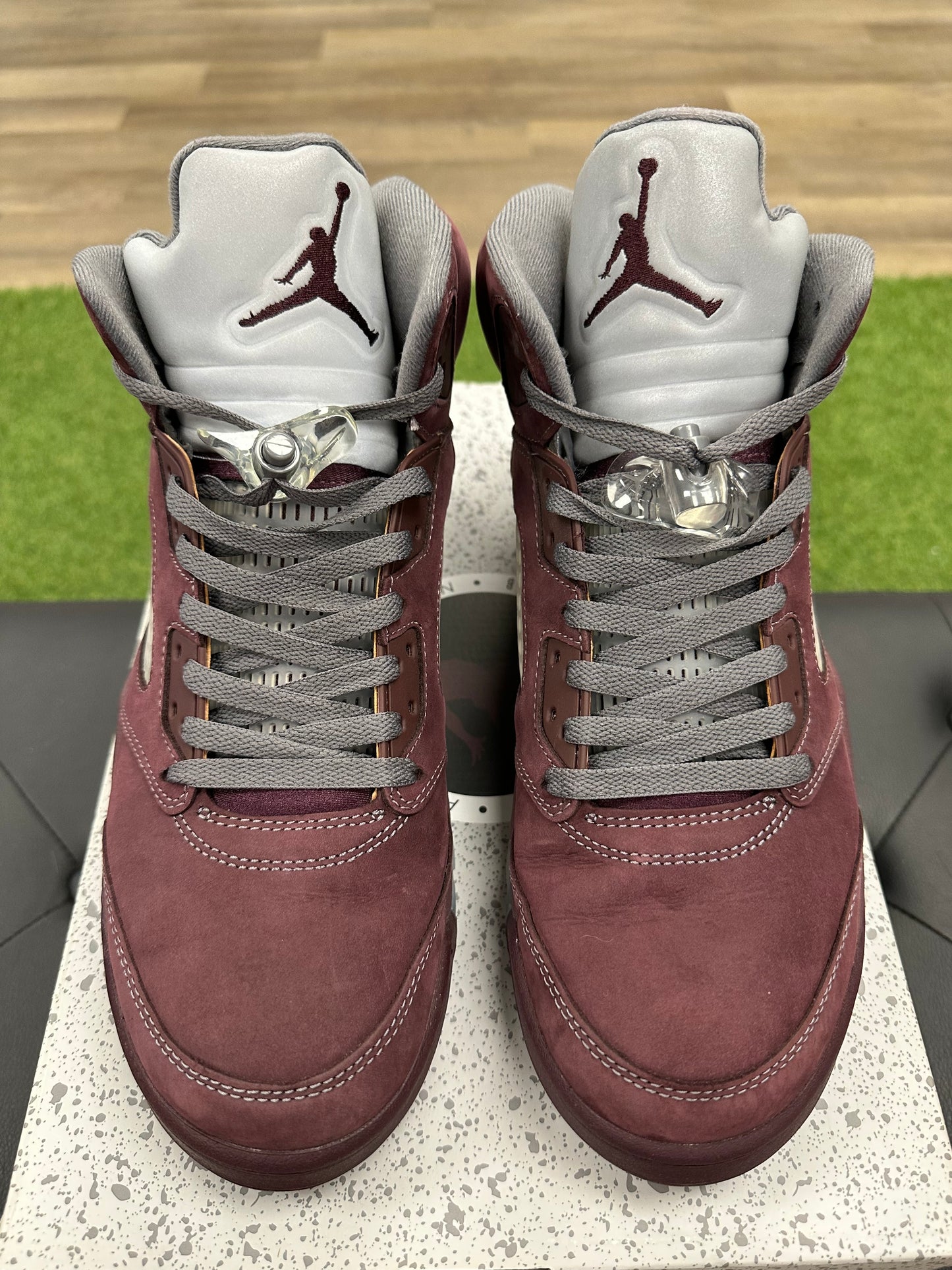 Jordan 5 Retro Burgundy (2023) - Size 12 (U)