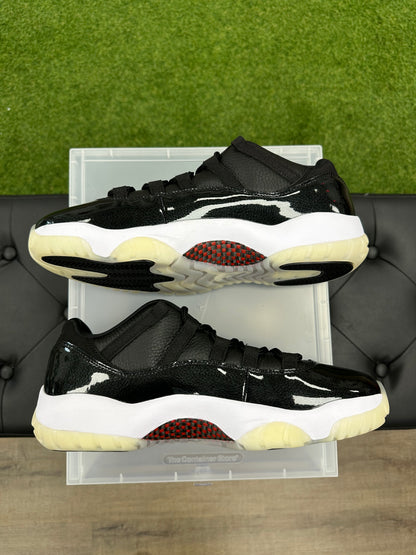 Jordan 11 Retro Low 72-10 - Size 11.5 (U)