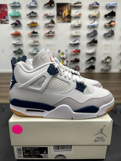 Jordan 4 Retro SB Navy - Size 9