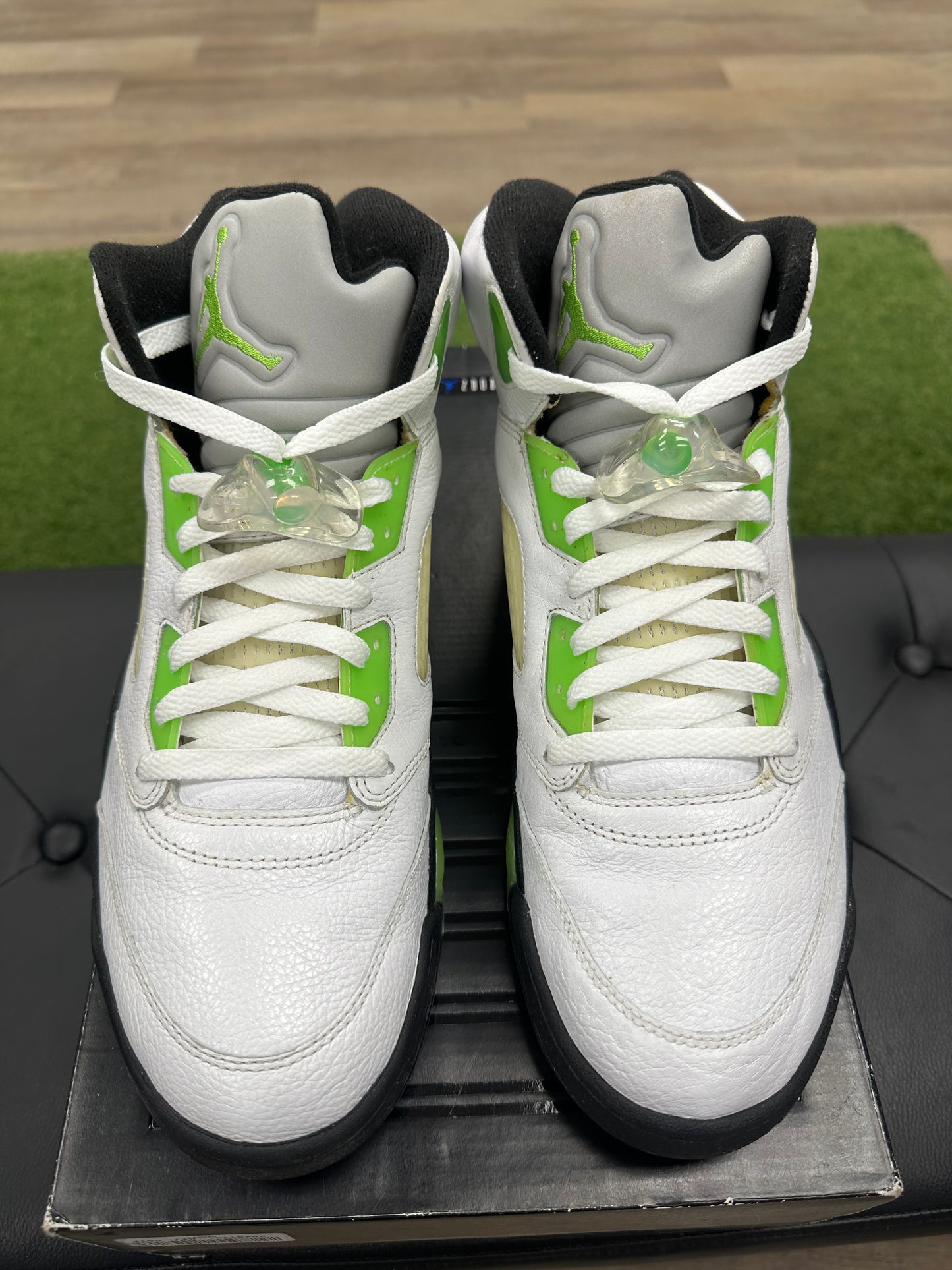 Jordan 5 Retro Quai 54 White - Size 11 (U)