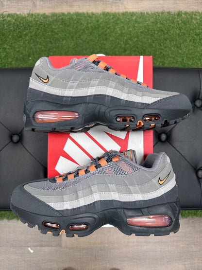 Nike Air Max 95 OG Big Bubble Hot Curry - Size 8 (U)