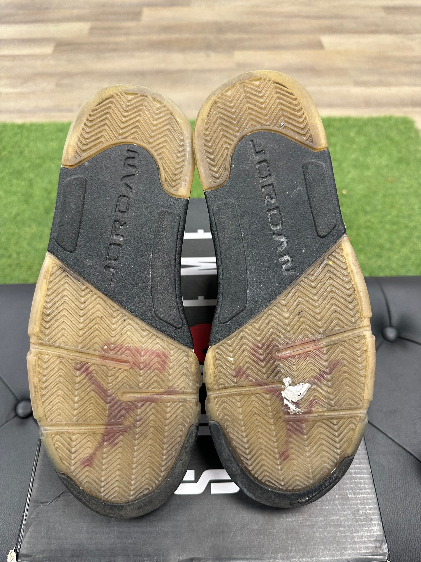 Jordan 5 Retro Supreme Black - Size 10.5 (U)