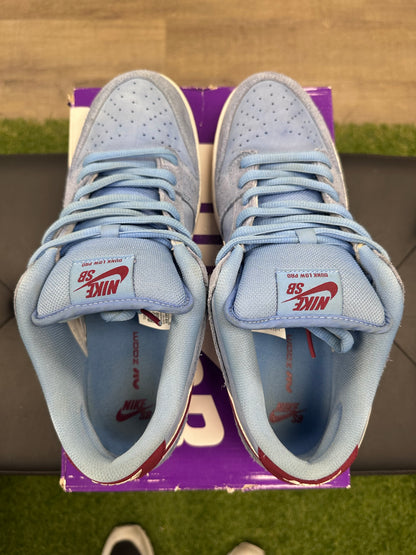 Nike SB Dunk Low Philadelphia Phillies - Size 11 (U)