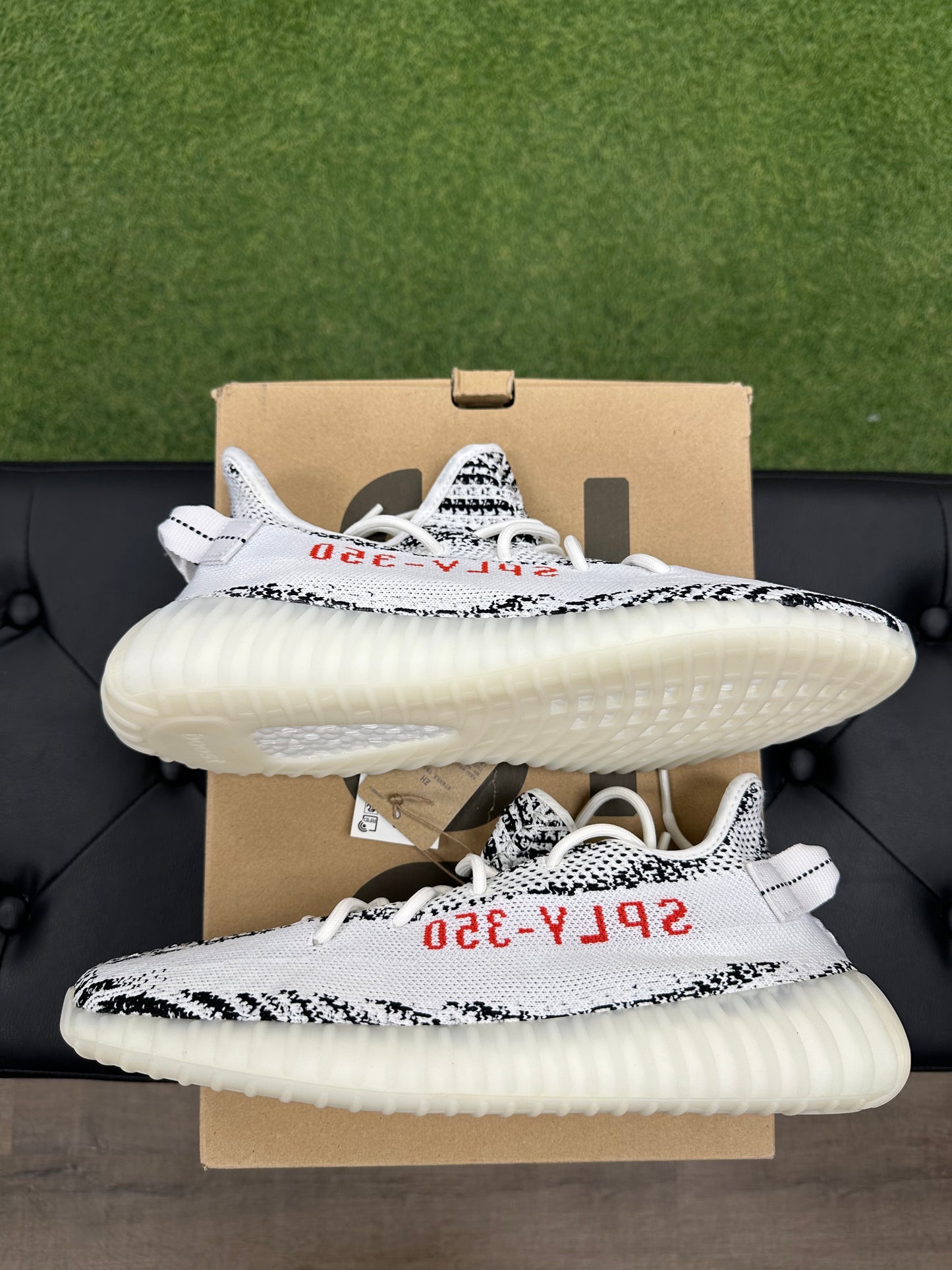 adidas Yeezy Boost 350 V2 Zebra - Size 10.5