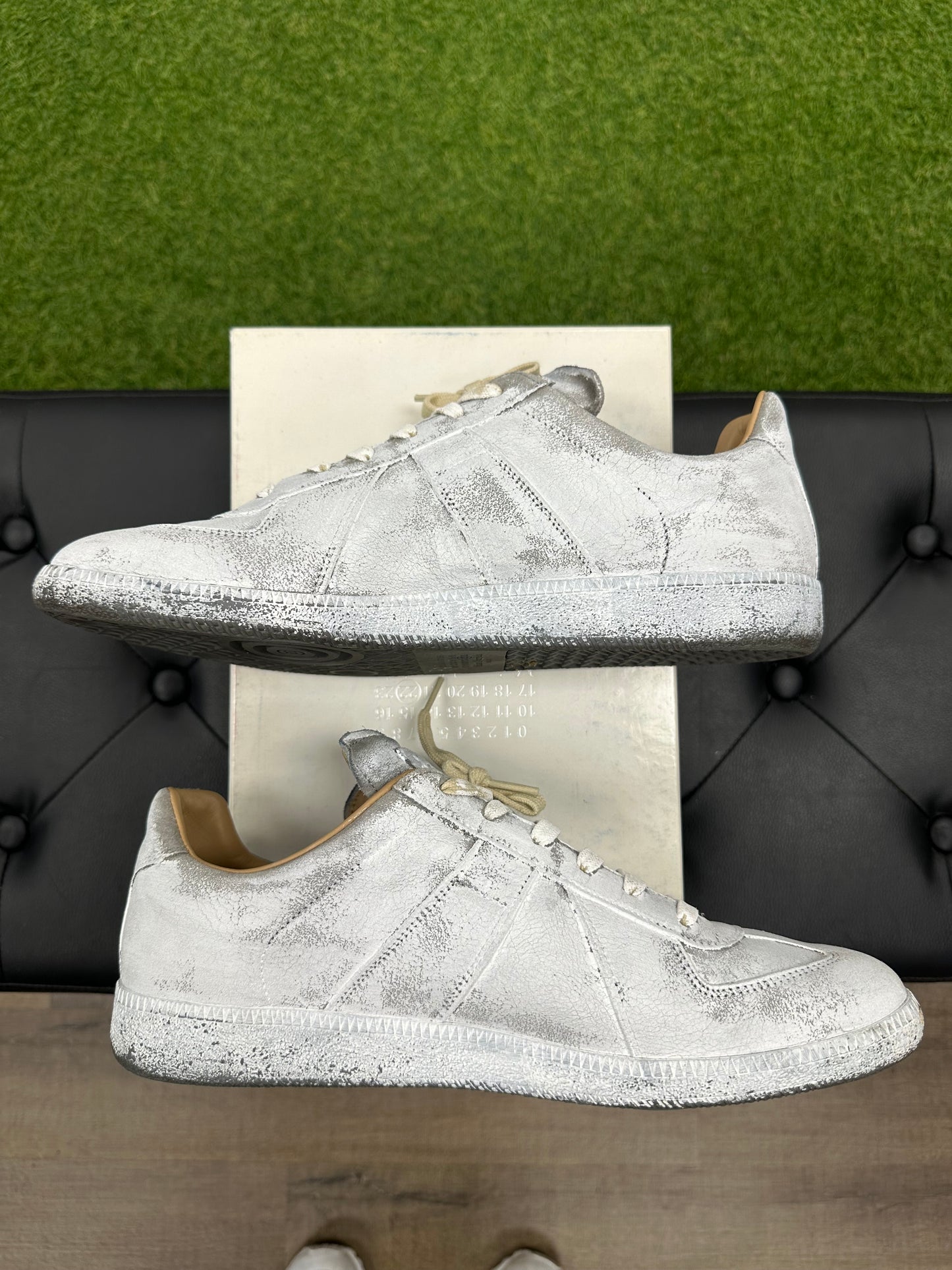 Maison Margiela Replica White Painted - Size 12 (U)