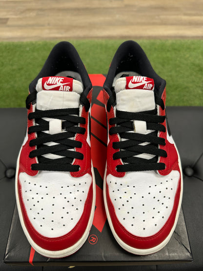 Jordan 1 Retro Low Chicago (2016) - Size 9.5 (U)
