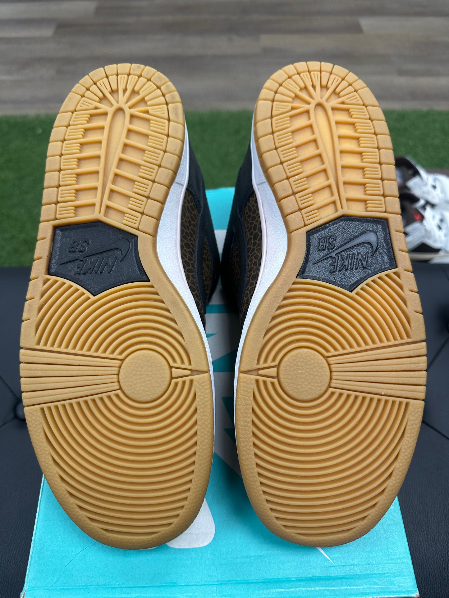 Nike SB Dunk Low Giraffe Print - Size 11