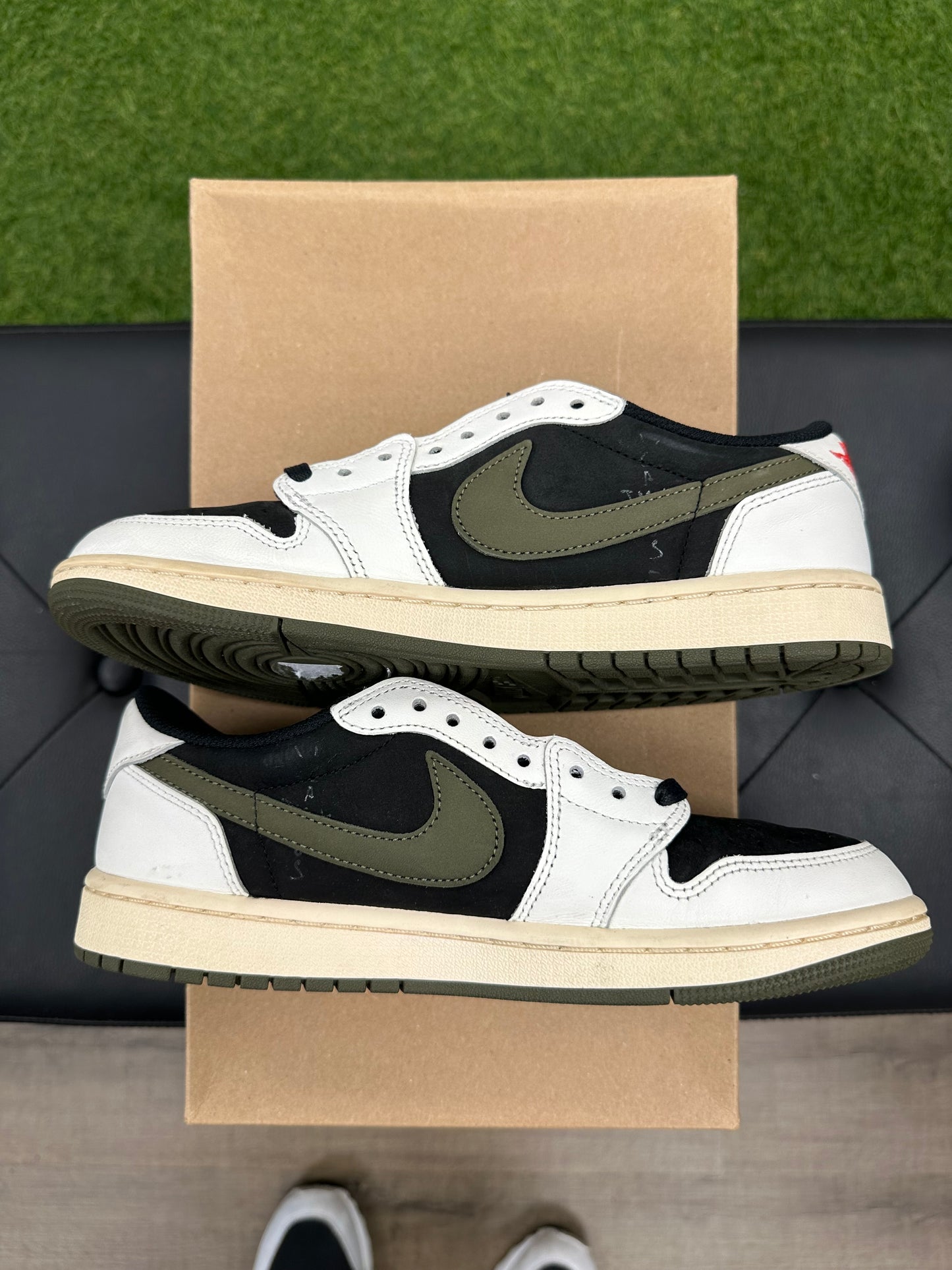 Jordan 1 Retro Low OG SP Travis Scott Olive - Size 6.5 (U)