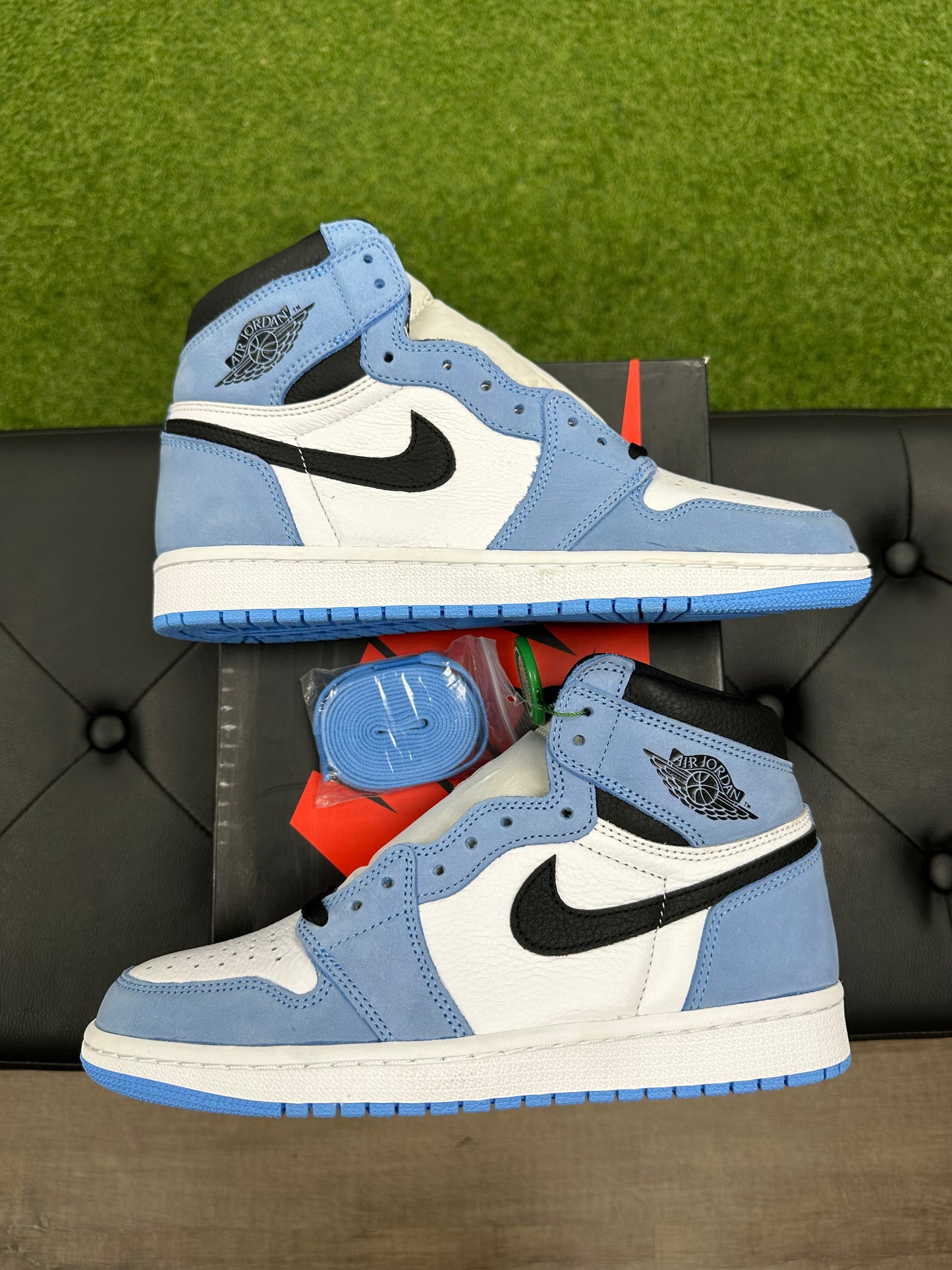 Jordan 1 Retro High OG University Blue - Size 8.5