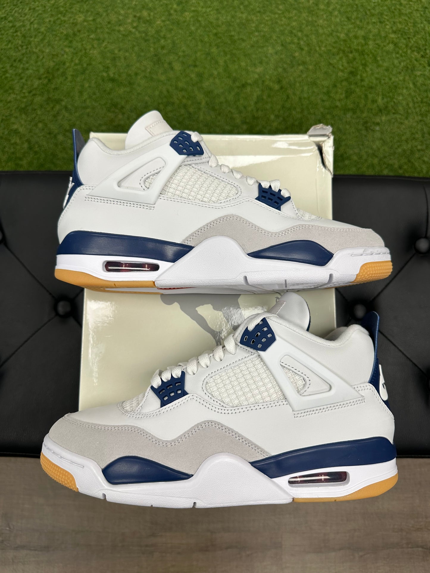 Jordan 4 Retro SB Navy - Size 9