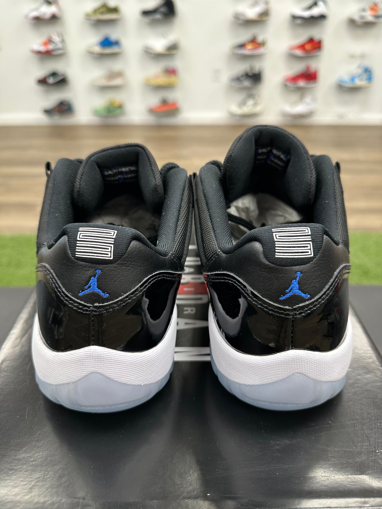 Jordan 11 Retro Low Space Jam - Size 9.5 (U)