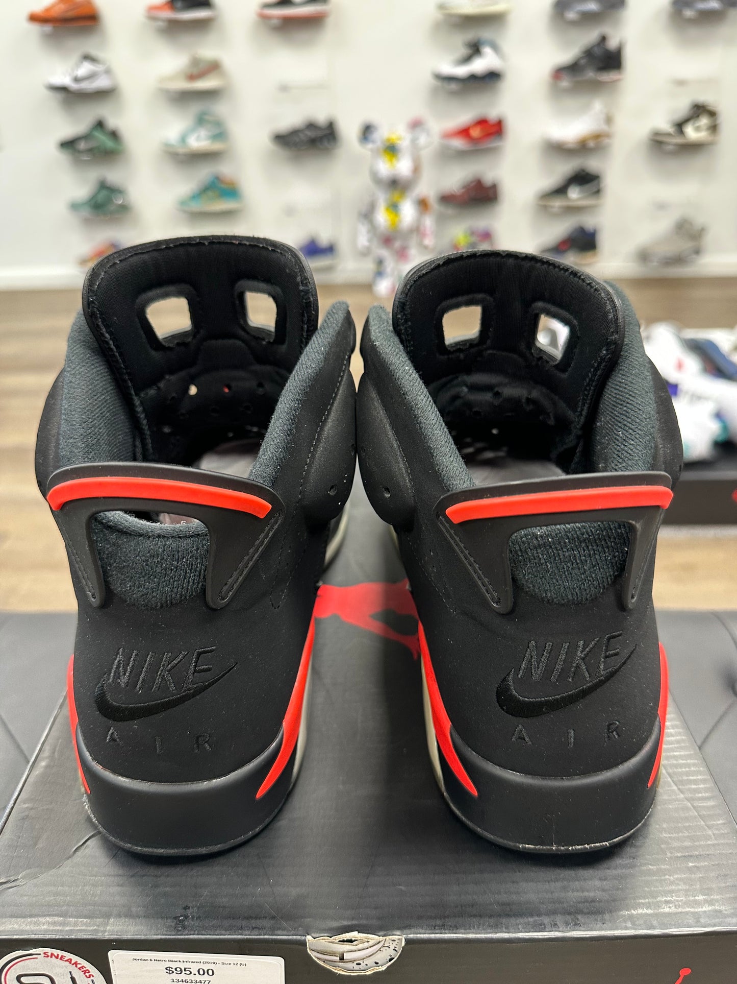 Jordan 6 Retro Black Infrared (2019) - Size 12 (U)