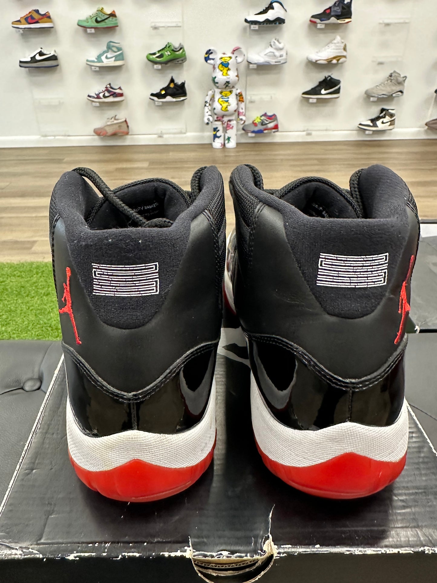 Jordan 11 Retro Playoffs (2012) - Size 12 (U)