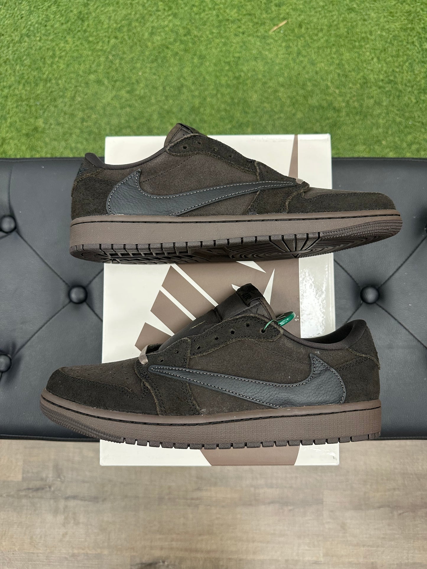 Jordan 1 Retro Low OG SP Travis Scott Velvet Brown - Size 9