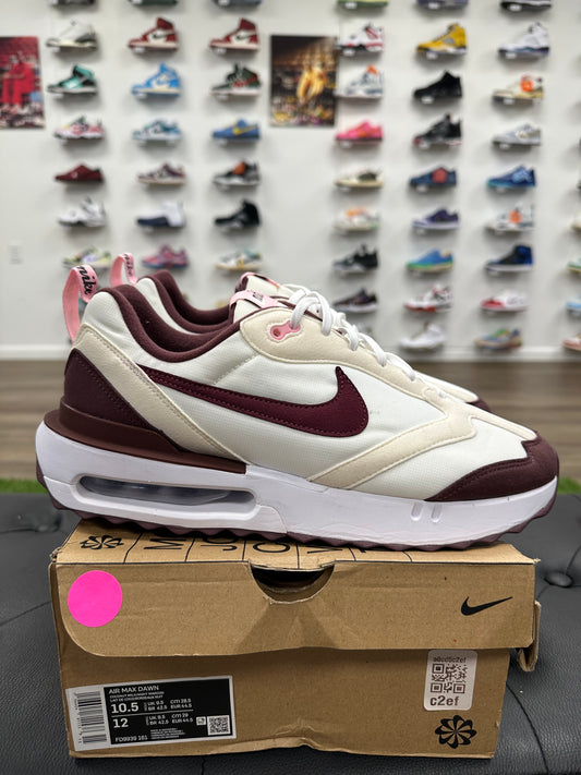 Nike Air Max Dawn Valentine's Day - Size 10.5 (U)