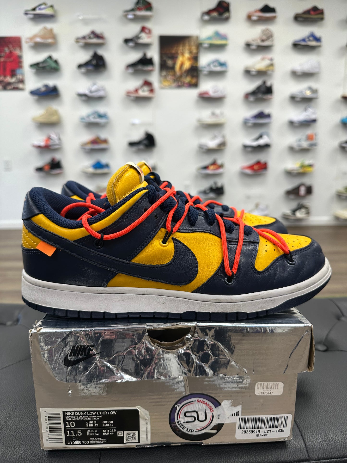 Nike Dunk Low Off-White University Gold - Size 10 (U)