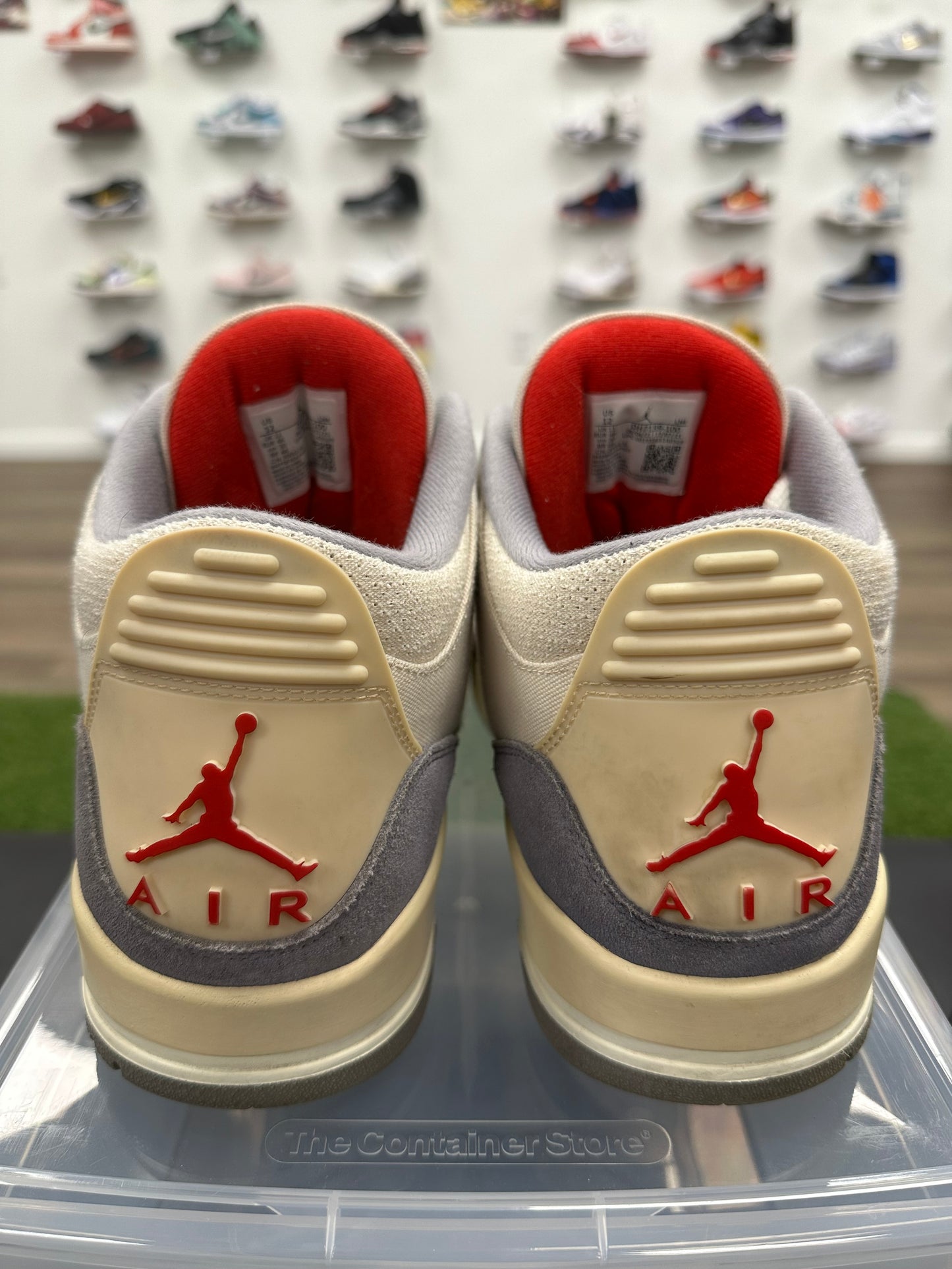 Jordan 3 Retro Muslin - Mens (U12)