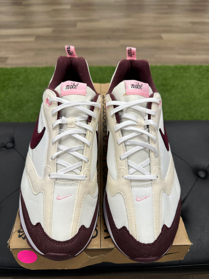 Nike Air Max Dawn Valentine's Day - Size 10.5 (U)