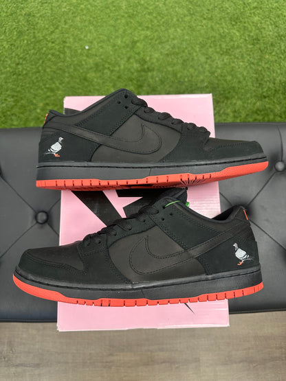 Nike SB Dunk Low Black Pigeon - Size 10