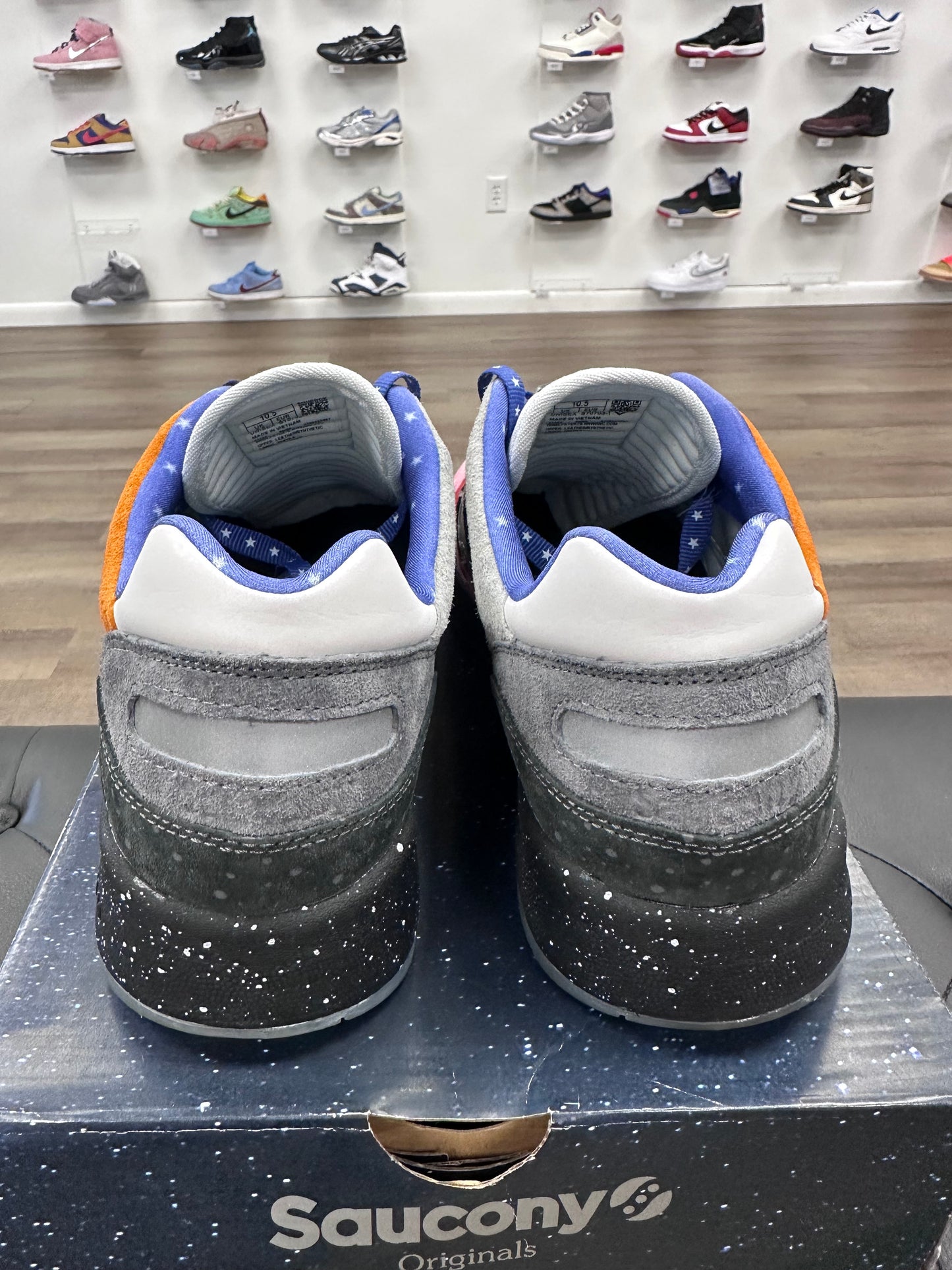 Saucony Shadow 6000 Space Fight - Size 10.5 (U)