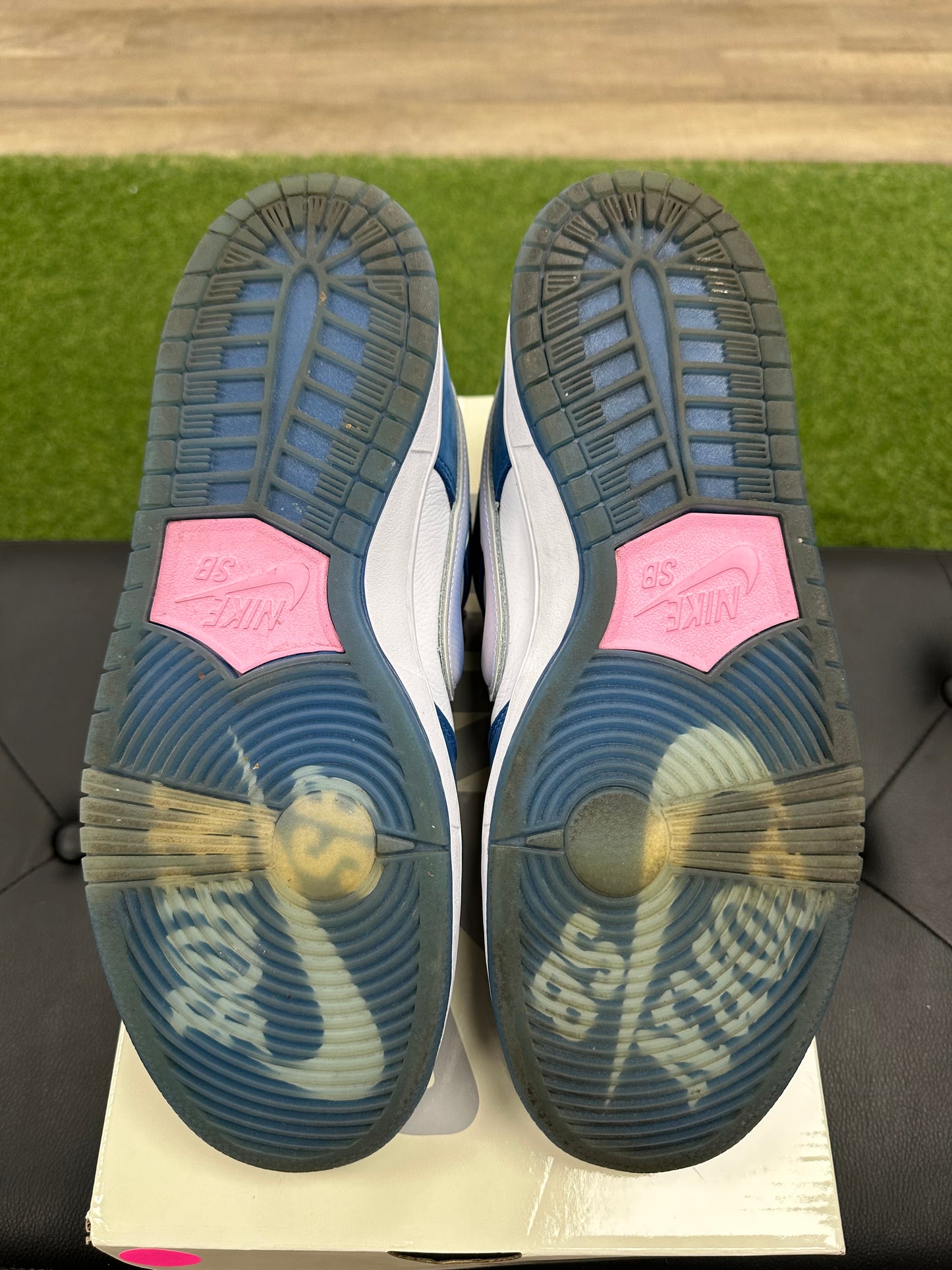 Nike SB Dunk Low Born X Raised One Block At A Time - Size 10.5 (U)