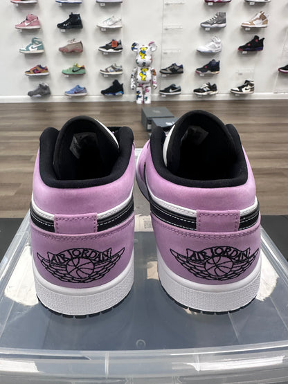 Jordan 1 Low SE Violet Shock White Black - Size 9 (U)
