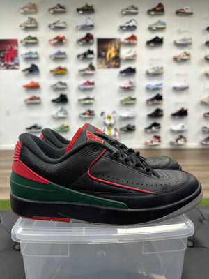 Jordan 2 Retro Low Christmas - Size 10.5 (U)