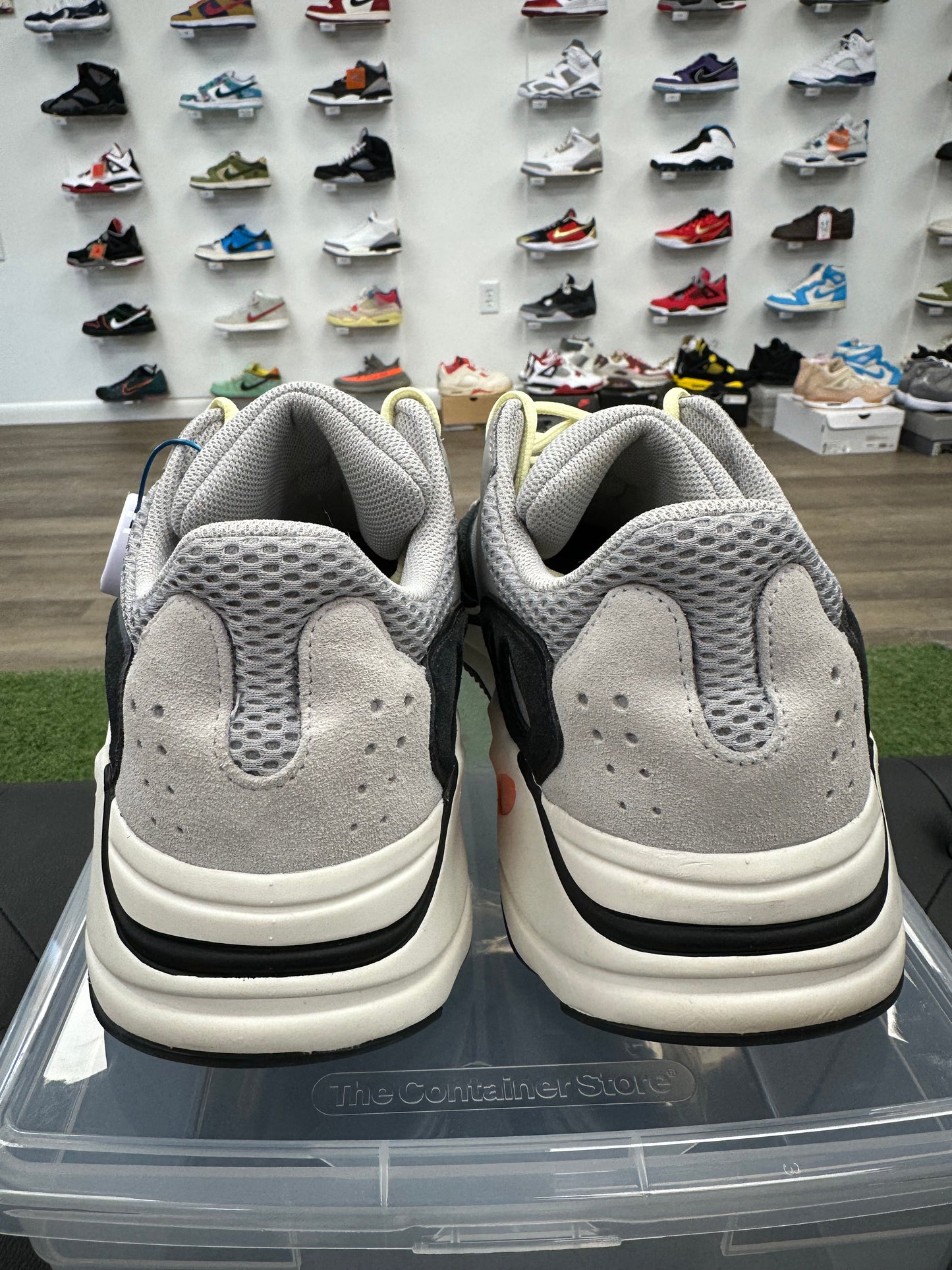 adidas Yeezy Boost 700 Wave Runner - Size 13.5 (U)