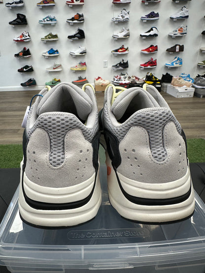 adidas Yeezy Boost 700 Wave Runner - Size 13.5 (U)