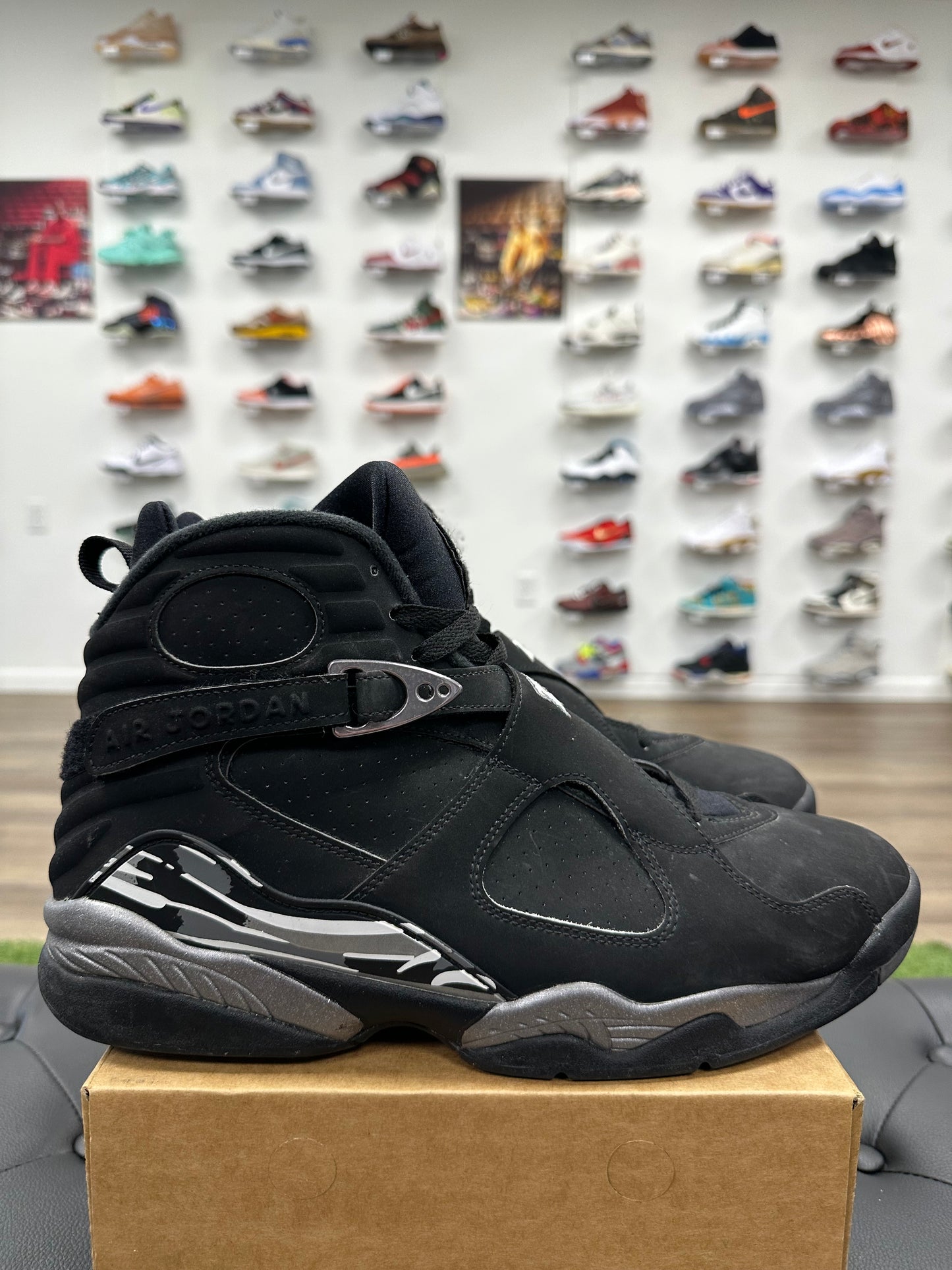 Jordan 8 Retro Chrome (2015) - Size 11.5 (U)