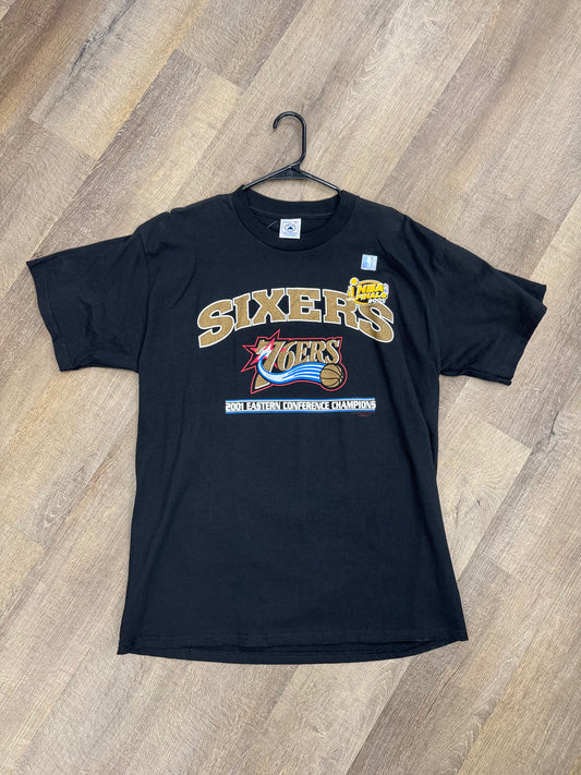 Vintage 2001 Eastern Conference NBA Finals Philadelphia 76ers T-Shirt Iverson - Size Large