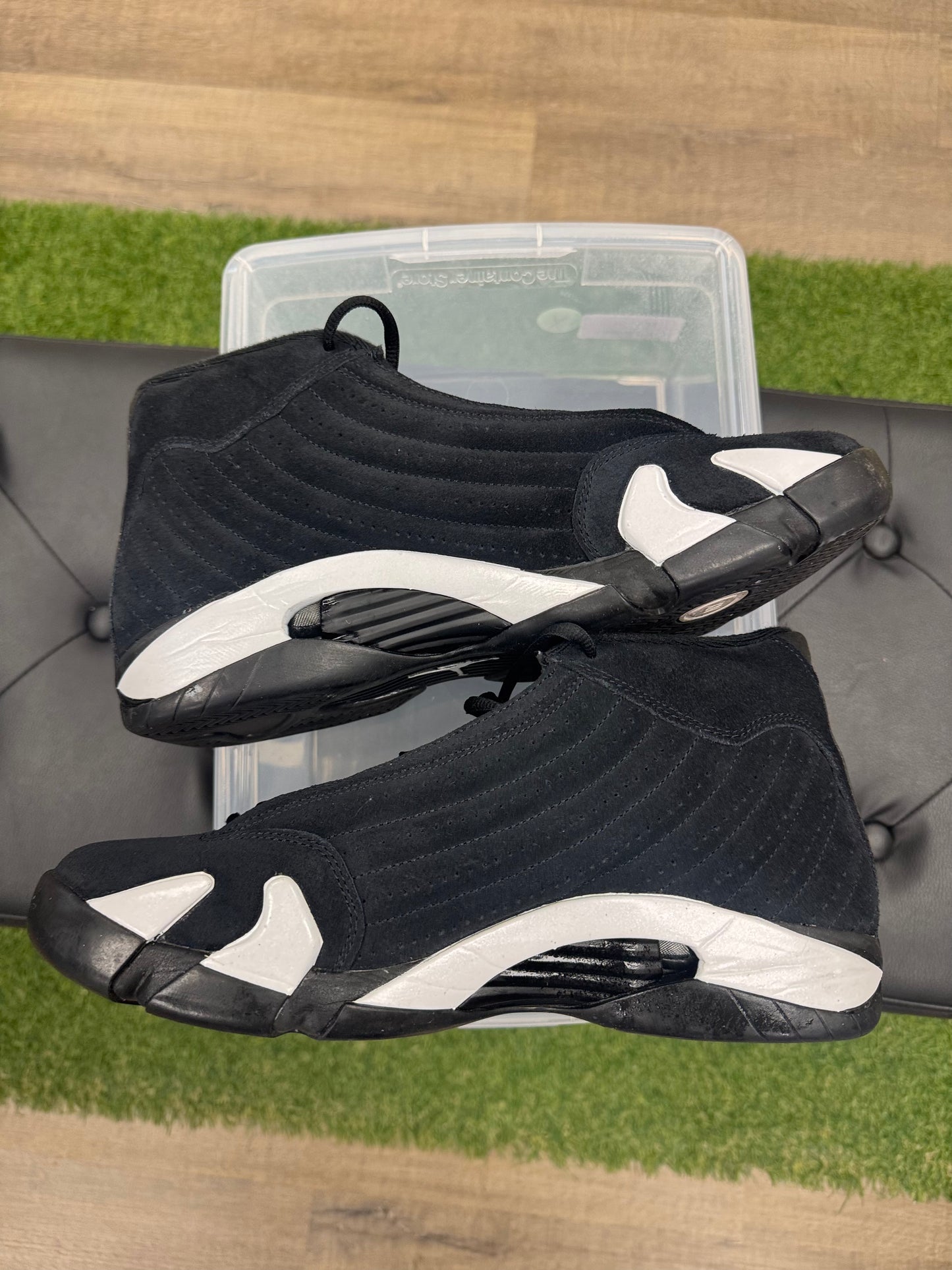 Jordan 14 Retro Black White - Size 11 (U)