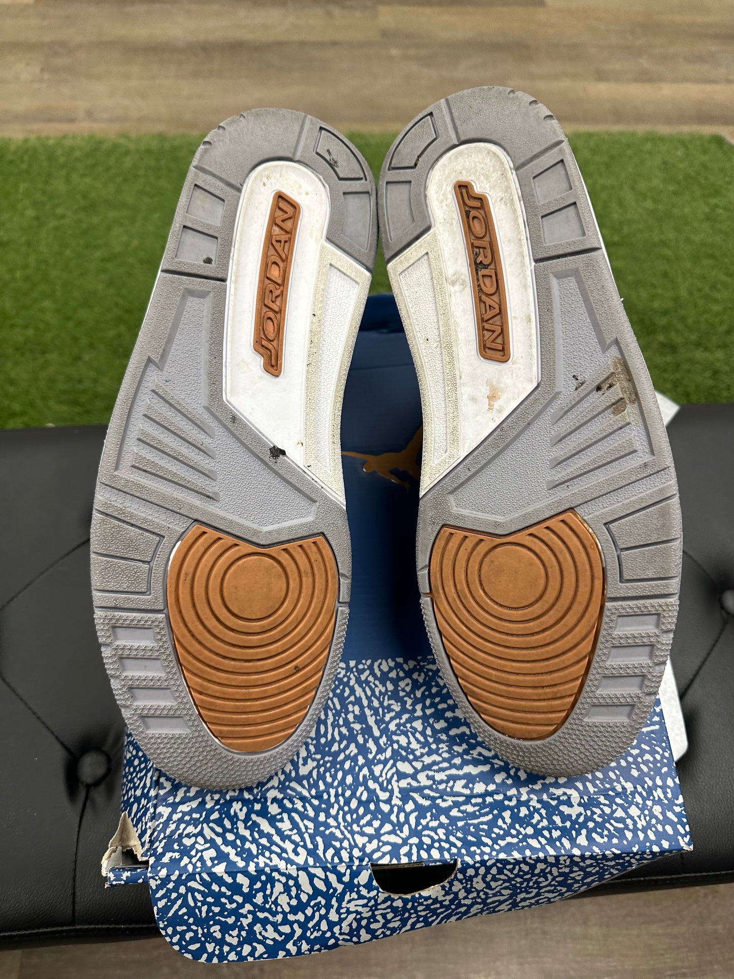 Jordan 3 Retro Wizards- Mens (U12)