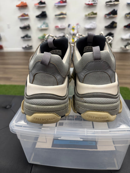 Balenciaga Triple S Sneaker Grey - Size 9 (U)