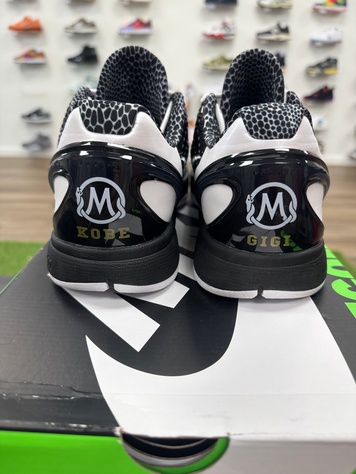 Nike Kobe 6 Protro Mambacita Sweet 16 - Size 12 (U)