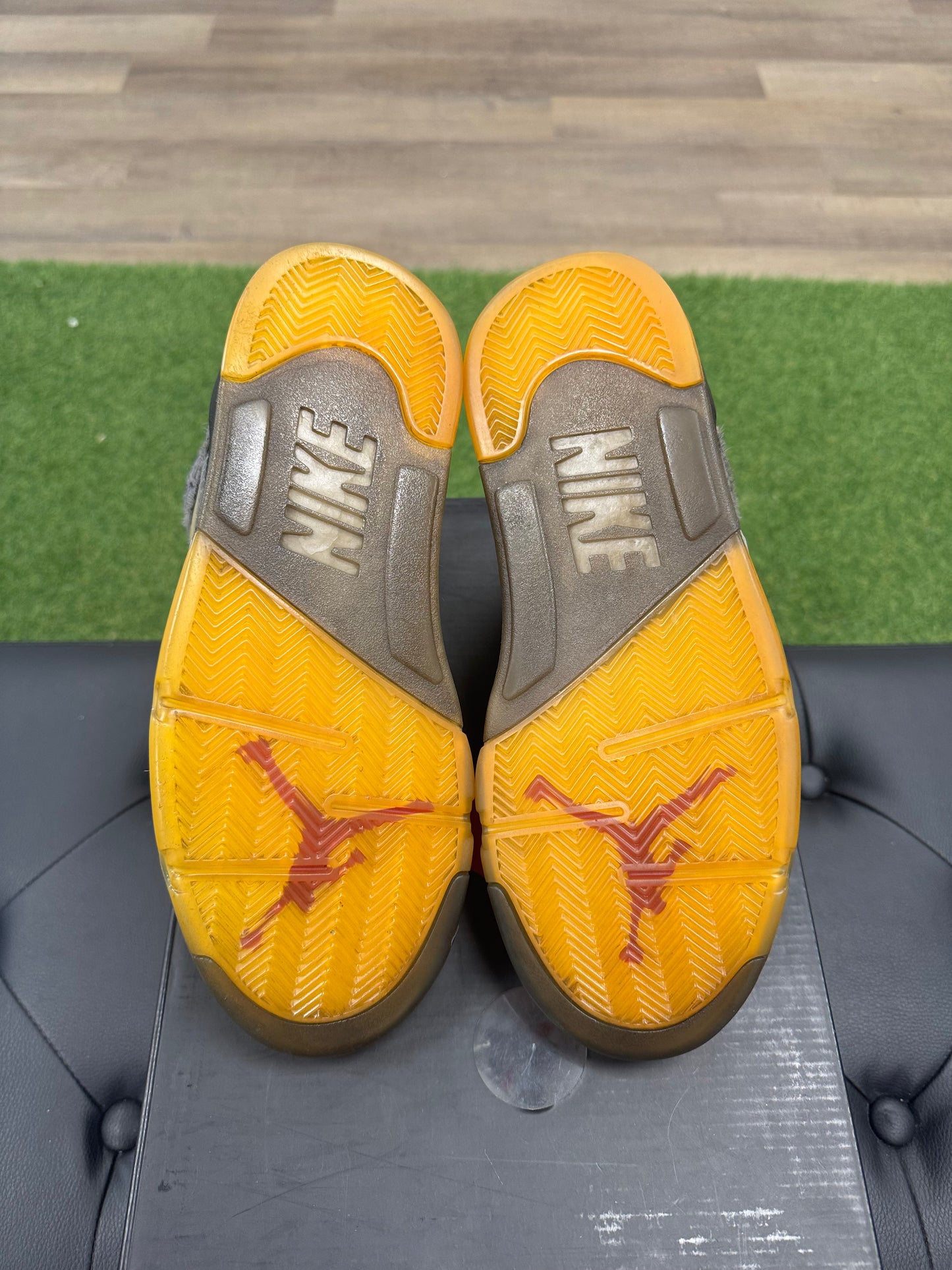 Jordan 5 Retro Off-White Muslin - Size 9 (U)
