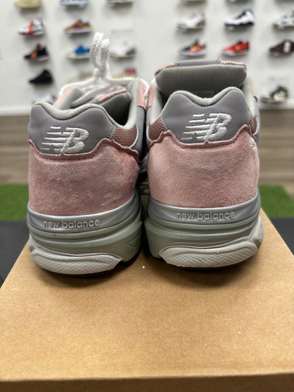New Balance 920 MiUK Pink Grey - Size 10.5 (U)