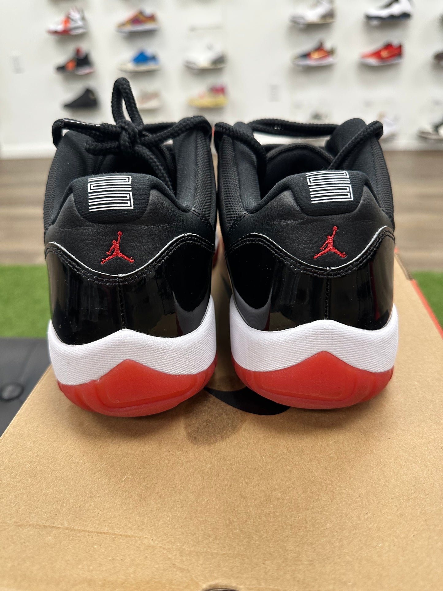 Jordan 11 Retro Low Bred (2025) - Size 11 (U)