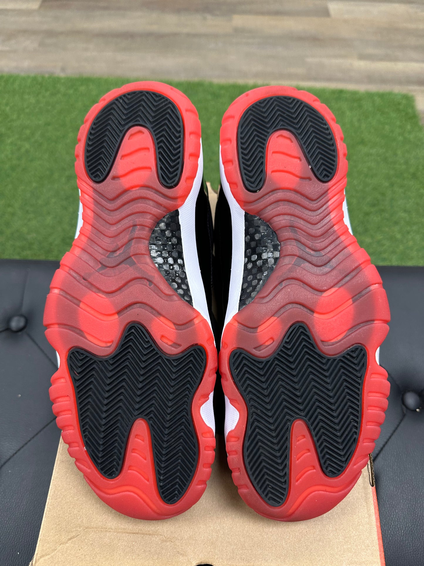 Jordan 11 Retro Low Bred (2025) - Size 11 (U)